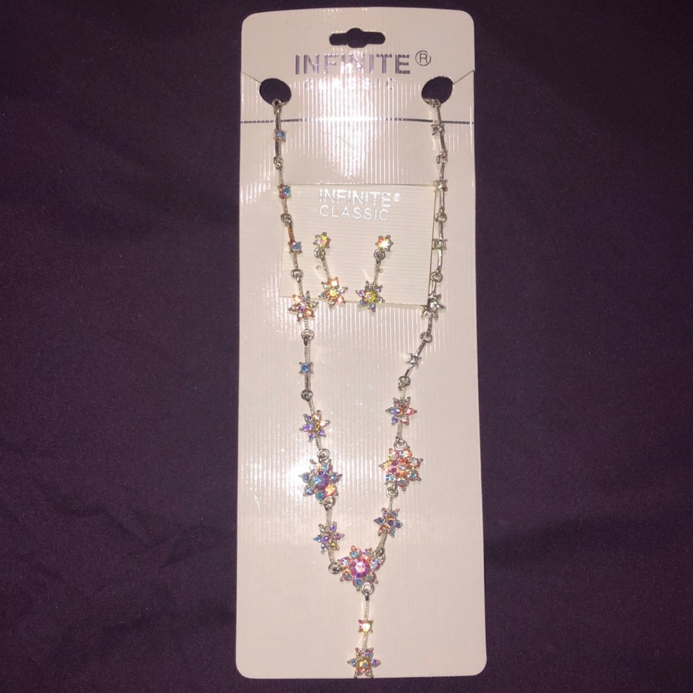 Necklace and matching Earrings